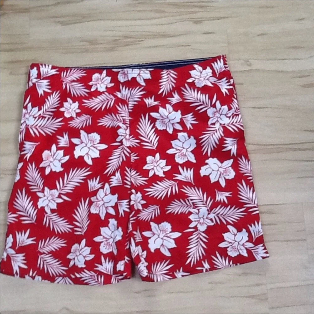 Land’s End Red & White Tropical Flower Men’s Swim Trunks‎ Swimsuit Bottom